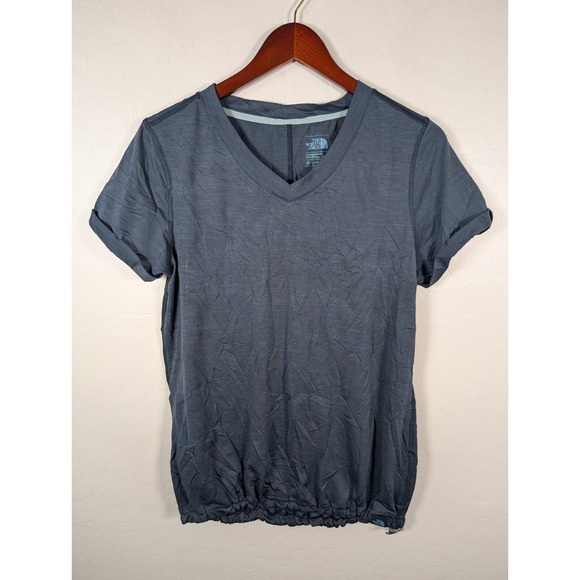 The North Face Tops - The‎ North Face Top Women's Size Large Green FlashDry Short Sleeve Athletic Top